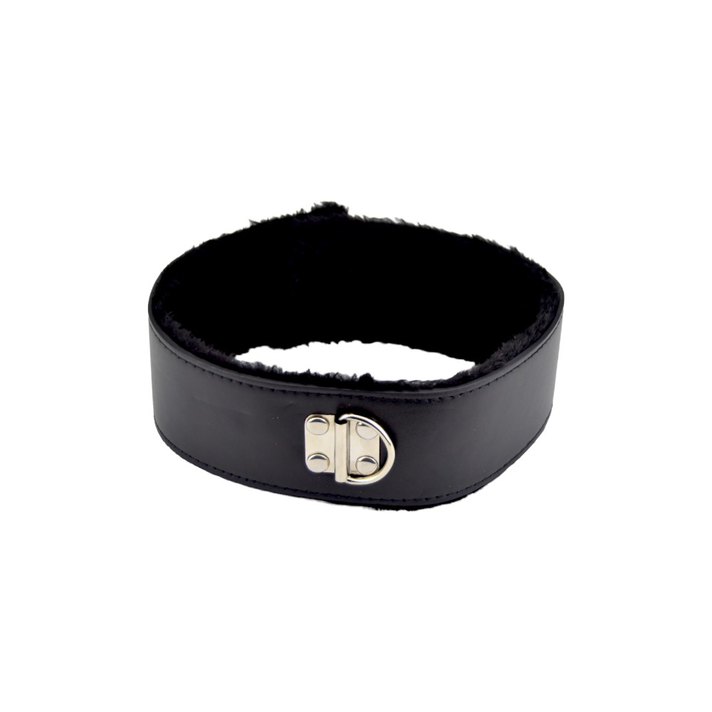 Bound to Please Furry Collar with Leash Black, Black furry-lined collar with a matching detachable leash and metal fittings