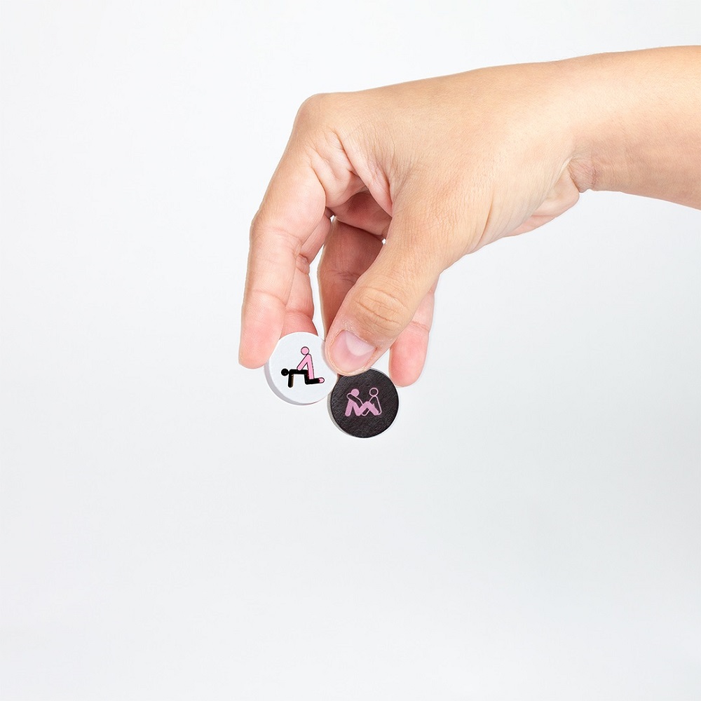 Play4Sex Game, Boxed couples game with detachable board and pink and black playing chips