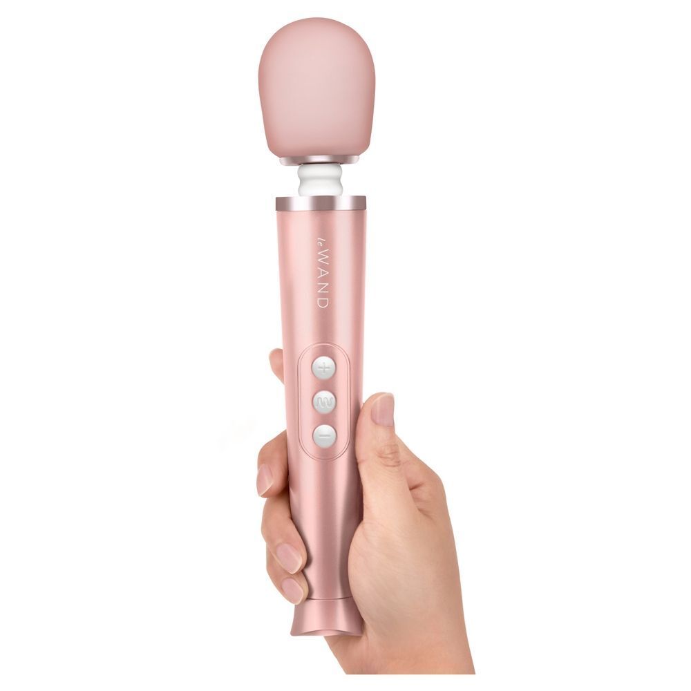 Le Wand Petite Gold Travel Rechargeable Wand - XToys UK